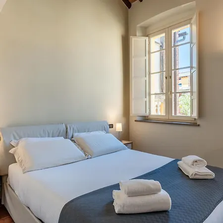 Apartment Toro's Lucca